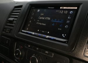 VW Transporter T5 double din Install