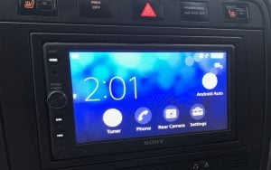 Sony XAV-AX100 installed in Porsche Cayenne 2008