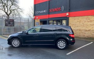Mercedes R Class fitted with Pioneer SPH-DA130DAB