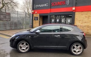 Alfa Romeo Mito 2012 Pioneer SPHDA-250 Installed