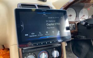 Rover MG 2003 fitted with Alpine ILX-F903D