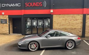 Porsche 997 2008 Pioneer AVIC-Z930DAB, Rear Camera Installed