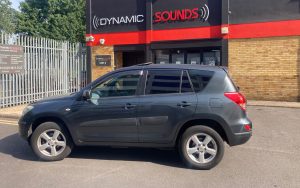 Toyota RAV 4 2007 fitted Pioneer AVH-Z3200 DAB, ND-BC8 Camera