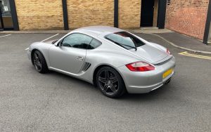 Porsche Cayman 2006 Sony XAV-AX5550D Multimedia Installed