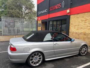 BMW E46 3 Series convertible Fitted with Sony XAV-AX3250