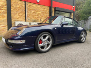 Beautiful Classic Porsche 993 1994 model upgraded with Blaupunkt Bremen SQR 46