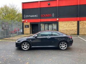 Alfa Romeo 2007 model upgraded with Pioneer SPH-DA360DAB CarPlay stereo