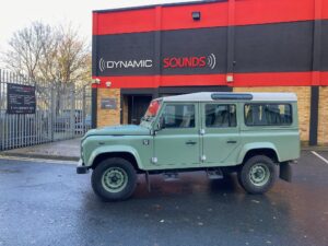 Landrover Defender 2015 model upgraded with Pioneer AVH-Z7200DAB Flip out CarPlay stereo and ND-BC8 reversing camera