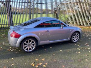 Audi TT 2003 model upgraded with Pioneer SPH-10BT Bluetooth stereo.