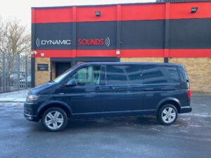 VW Transporter 2018 model upgraded with Sony XAV-AX3250 and KENWOOD CMOS-230 reversing camera.