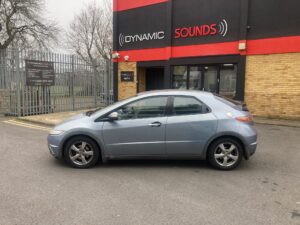 Honda Civic 2007 model upgraded with Sony XAV-AX5650 CarPlay stereo