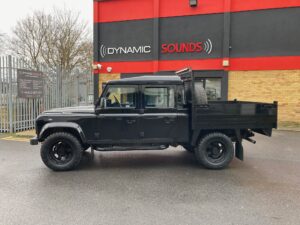 Land Rover Defender 2005 model upgraded with Pioneer AVH-Z7200DAB flip out screen