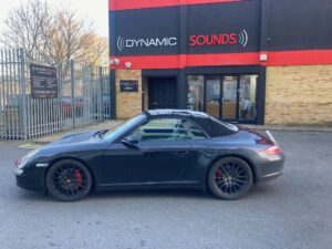 Porsche 911 2007 model upgraded with Sony XAV-AX3250 Stereo
