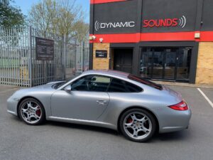 Porsche 911 997 model upgraded with Sony XAV-AX3005DB