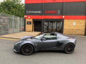 Lotus Exige 2005 model upgraded with Blaupunkt Stockholm 370DAB BT stereo.