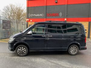 VW Transporter 2018 model upgraded with Alpine ILX-F905T6 CarPlay stereo.