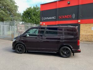 VW Transporter (2017) Upgrade with Kenwood DMX9720XDS CarPlay Stereo and Dash Cam