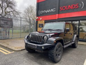 Jeep Wrangler 2010 model upgraded with Pioneer SPH-DA360DAB Stereo