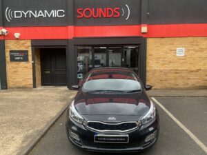 Kia Ceed 2014 model upgraded with Pioneer SPH-DA160DAB and ND-BC9 camera