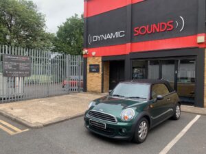 Mini One (R56) 2013 model upgraded with a JVC KW-M560BT CarPlay/Android Auto stereo