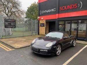 Porsche Boxster 987 – 2005 model upgraded with JVC-M560BT CarPlay stereo