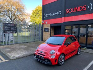 Fiat 500 2017 model upgraded with the Pioneer SPH-DA360DAB CarPlay/Android Auto stereo