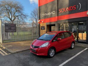 Honda Jazz 2011 model upgraded with a Pioneer SPH-DA360DAB CarPlay/Android Auto stereo & Reverse Camera