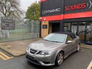 Saab 9-3 2009 model upgraded with a Pioneer SPH-DA160DAB CarPlay stereo