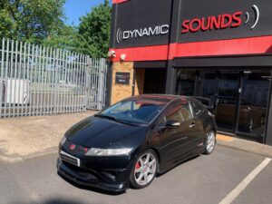 Honda Civic 2010 model upgraded with the JVC KW-M785DBW CarPlay Stereo