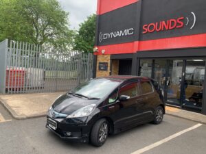 Honda Jazz 2013 model upgraded with a Sony XAV-AX4050 Wireless Car Play stereo