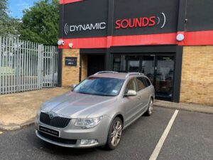Skoda Superb 2012 model upgraded with Pioneer SPH-DA77DAB Wireless CarPlay Stereo